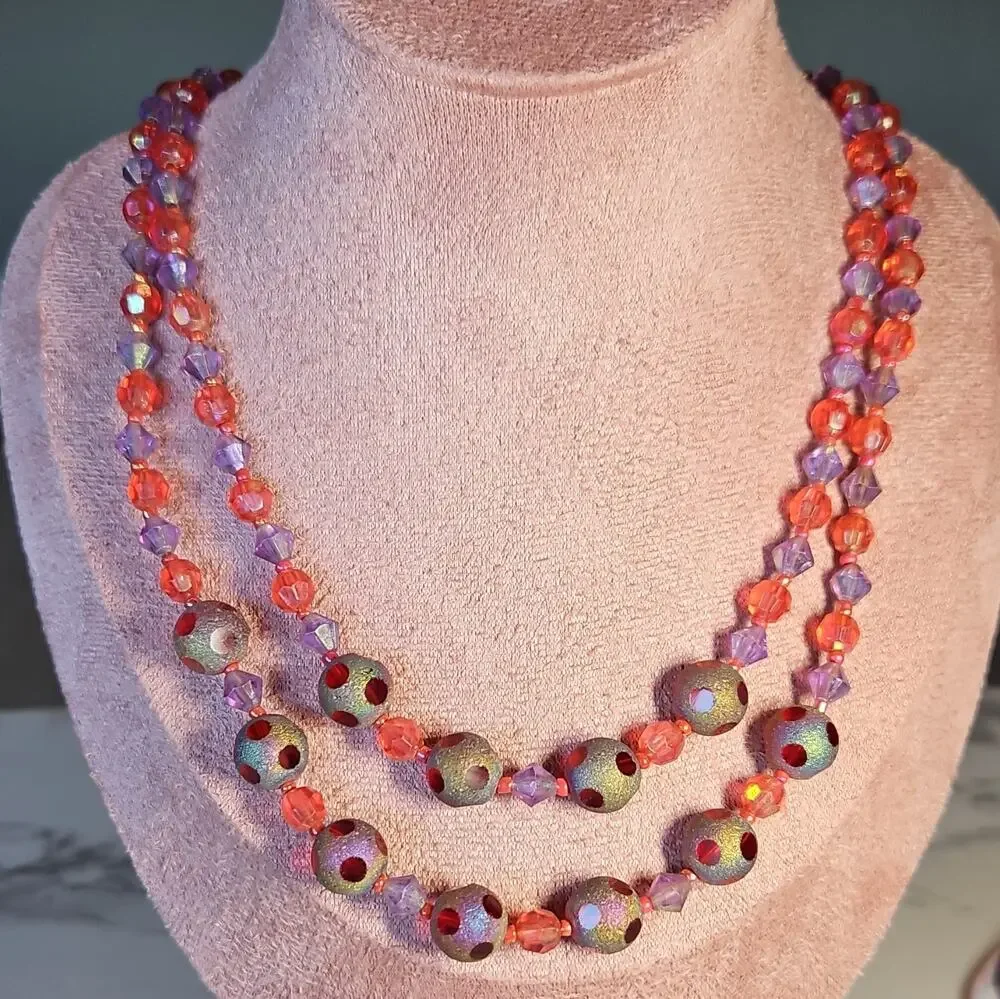 VTG Beaded Glass Necklace Red Purple Brass Toggle 22in